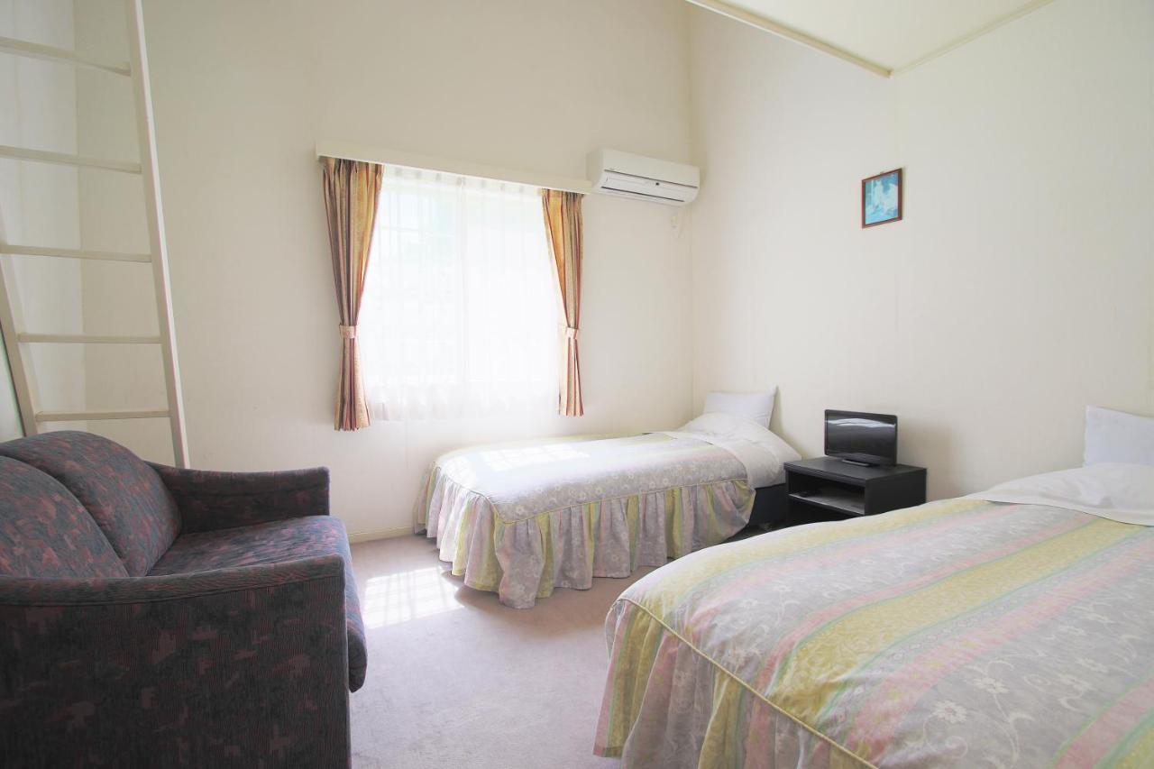 Mt Fuji B&B Pension Le Lagon Yamanakako Bagian luar foto